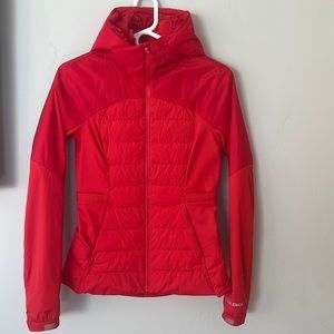 Lululemon, Red running jacket